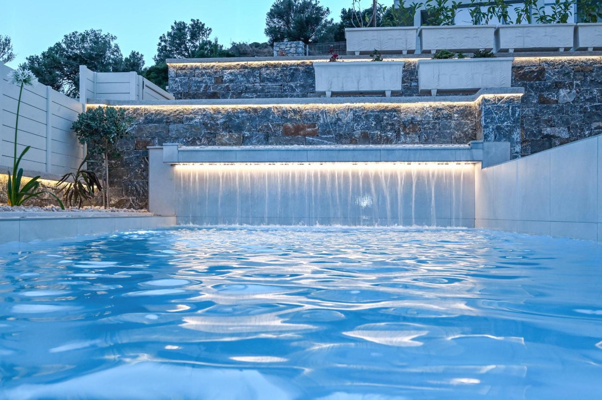 Nemesis Villas Плакиас Екстериор снимка