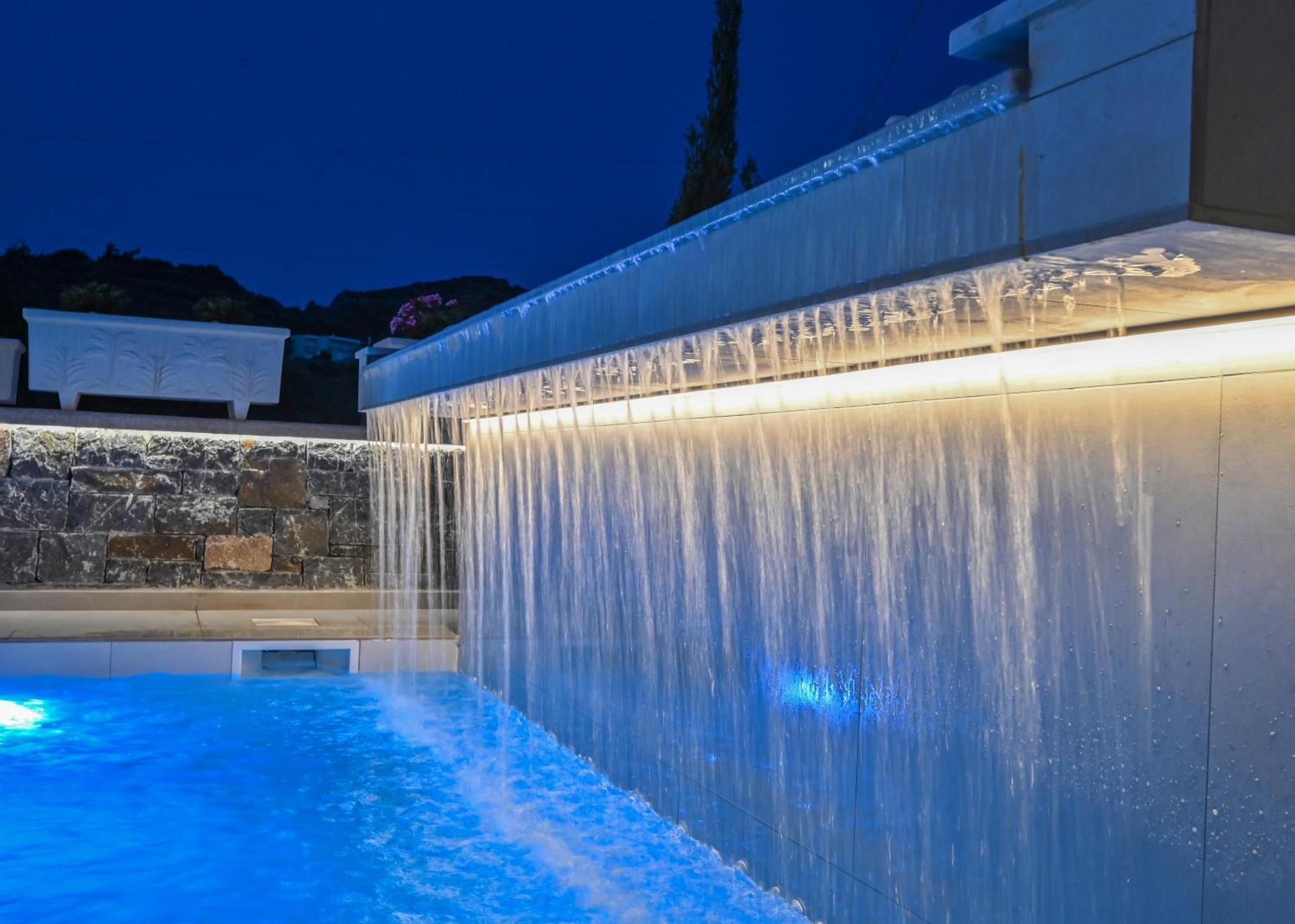 Nemesis Villas Плакиас Екстериор снимка