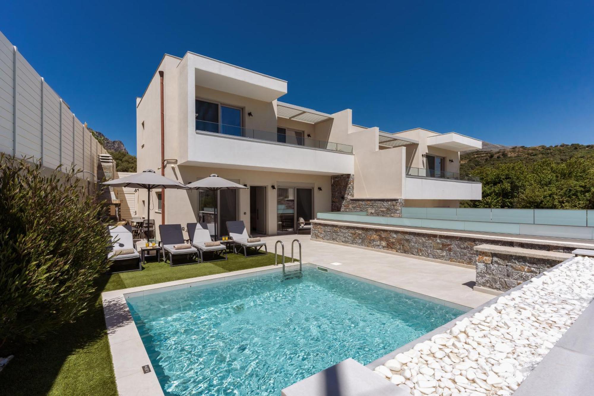 Nemesis Villas Плакиас Екстериор снимка