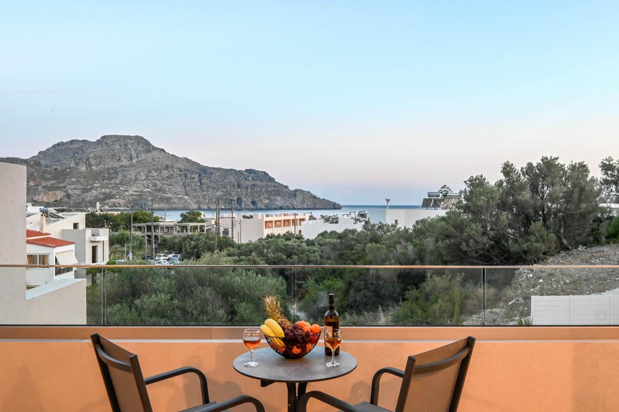 Nemesis Villas Плакиас Екстериор снимка
